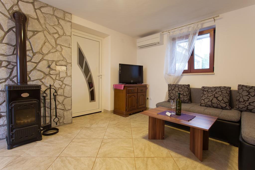 Villa Mir Polje  Extérieur photo