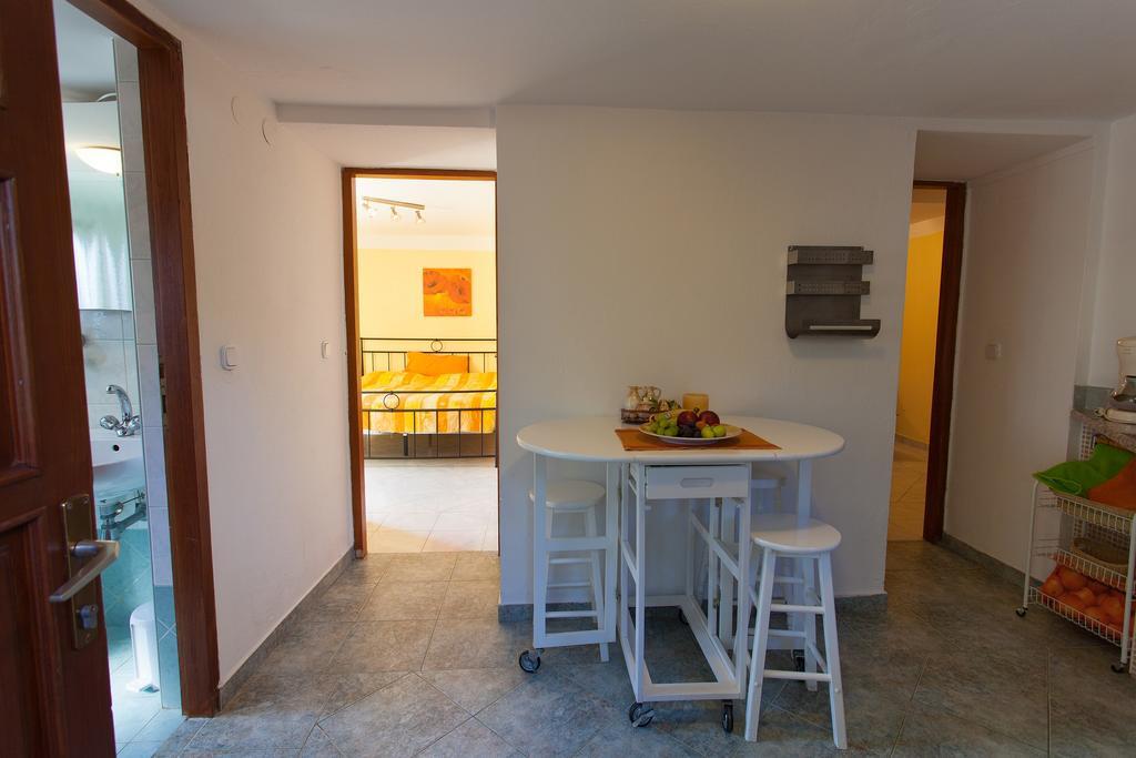 Villa Mir Polje  Extérieur photo